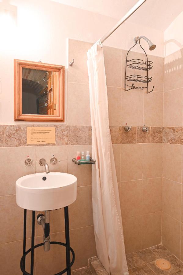 Hotel Meson Cuevano غواناخواتو المظهر الخارجي الصورة