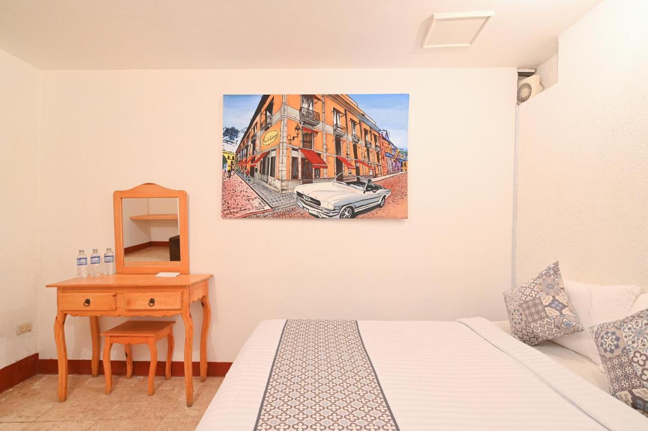 Hotel Meson Cuevano غواناخواتو المظهر الخارجي الصورة